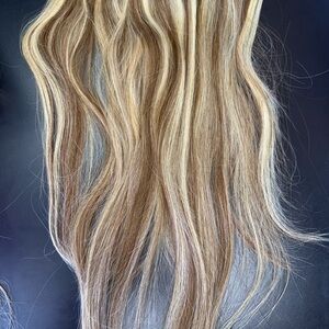 Bellami 20” hot toffee hair extensions volume weft
